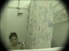 Hidden web camera vid of auburn all in nature's garb dilettante babe taking a shower 
